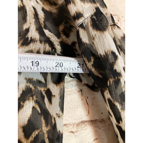 Talbots Silk Top Womens 12 Brown Cheetah Leopard Sheer Animal Print Lightweight - Picture 8 of 13